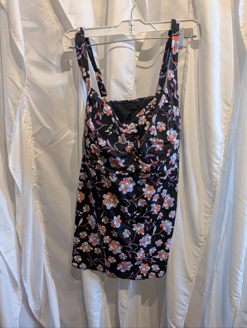 E1 Septangle Black Floral Plus Size Tankini Swim Top V-Neck Ruching US 20 NEW